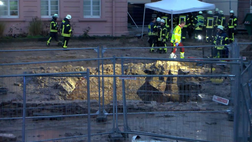 Grabungsarbeiten: Archäologiestudent bei Ausgrabung verschüttet - Anklage
