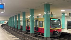 Nach Unwettern: Weiter S-Bahn- und Regionalverkehr-Strecken gesperrt