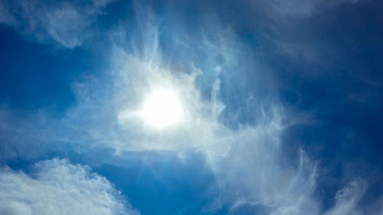 Wetter: Heißes und sonniges Wochenende erwartet die Hessen