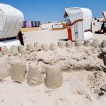 "Es ist alles gut gegangen": Kinder buddeln gefährlich tiefe Löcher am Borkumer Strand