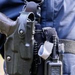 Schusswaffengebrauch: Polizeigewerkschaft will Erste-Hilfe-Kits für Beamte