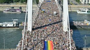 Organisatoren: Rekordzahl von bis zu 200.000 Menschen bei Pride-Parade in Budapest