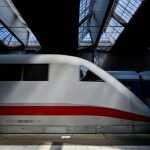 Bundesverkehrsminister: Gegenwärtige Unpünktlichkeit der Bahn "indiskutabel"