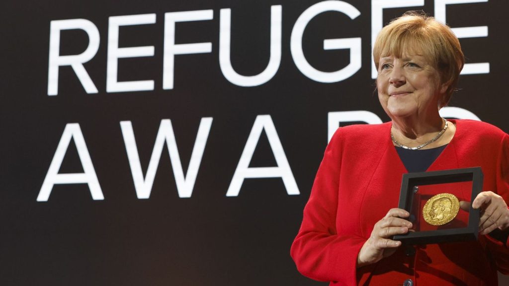 Migrationspolitik: Merkel kritisiert Asyl-Zurückweisungen - Frei kontert
