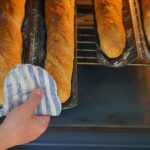Knusprige Brotstangen: Baguette backen: So gelingt Ihnen der französische Klassiker