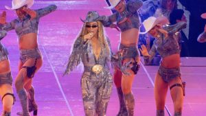 Beyoncé meistert gefährliche Bühnenpanne