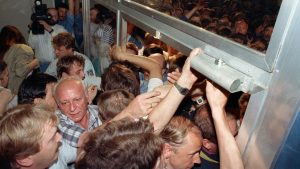 Kolumne: Ganz naher Osten: Der Sommer, in dem ich Wessi werden wollte