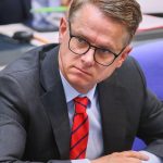 Ärger in der Koalition: Linnemann fordert Bürgergeld-Streichung für Job-Verweigerer – SPD empört