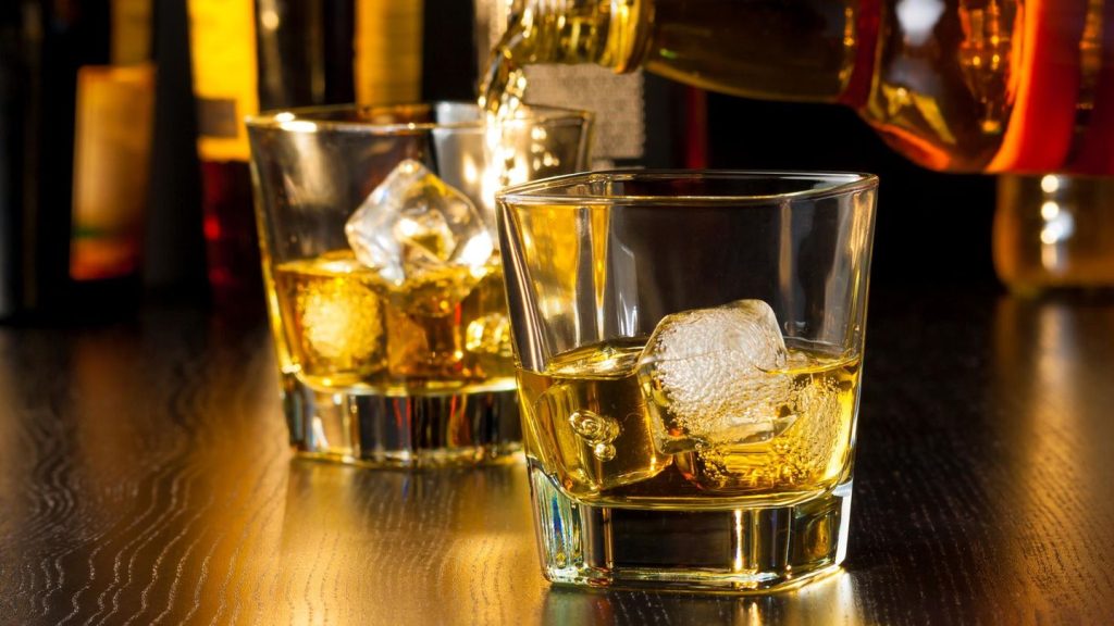Spitzenpreis: Für Einsteiger und Liebhaber: Glenalba Scotch Whisky für 30 statt 50 Euro