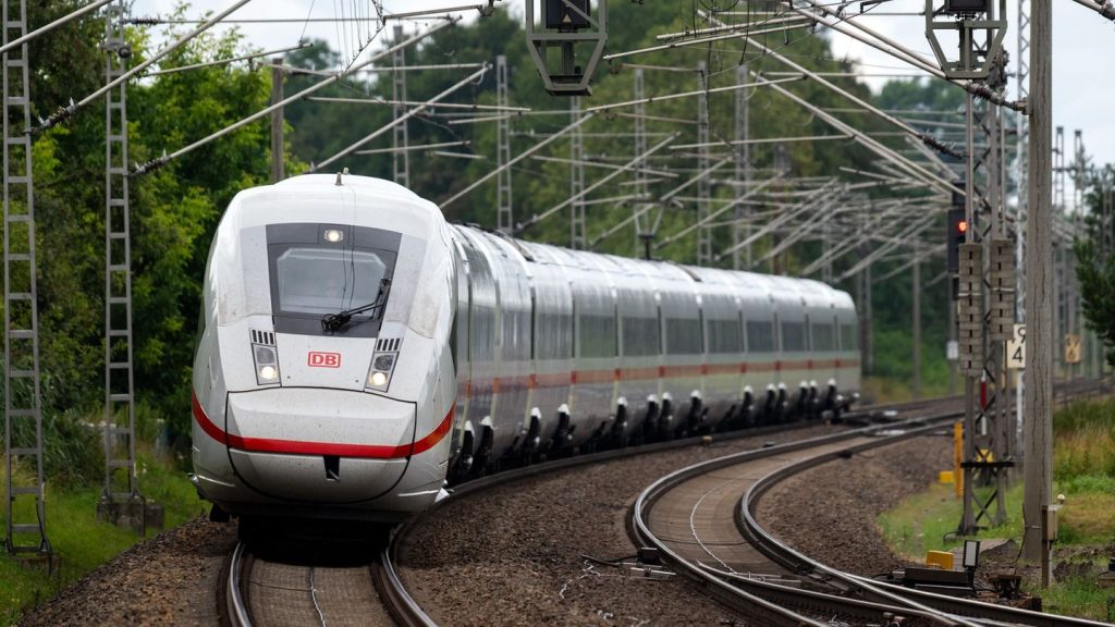 "Spiegel"-Bericht: Deutsche Bahn will angeblich 21.000 Sitzplätze streichen – Konzern dementiert