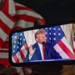 Firma des US-Präsidenten: Trump entzückt Fans mit eigenem Smartphone plus Mobilfunkvertrag