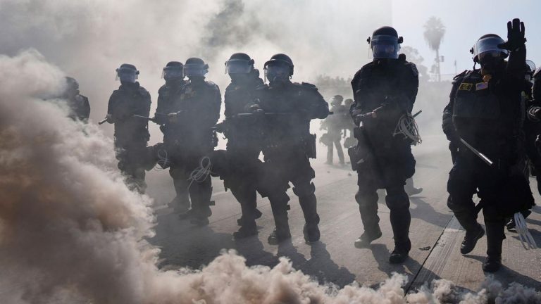 Demos in Los Angeles: Trump-Regierung entsendet weitere 2000 Nationalgardisten – und 700 Marines
