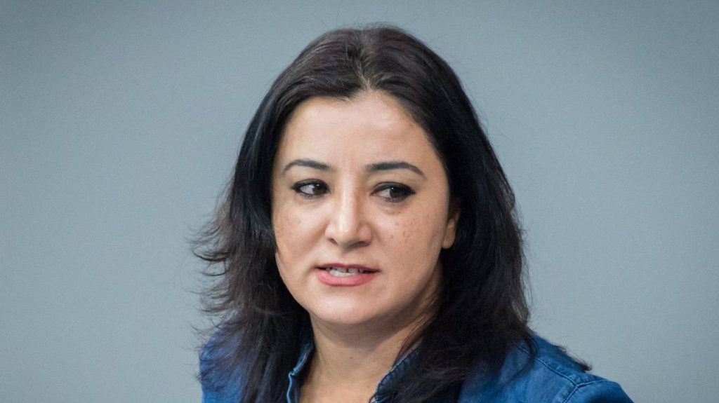 Ermittlungen: Bundestag hebt Immunität zweier Abgeordneter auf – aus unterschiedlichen Gründen