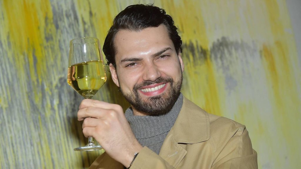 Offene Champagner-Rechnung: Lidl droppt Marketing-Gag auf Jimi Blue Ochsenknechts Kosten – das Netz lacht