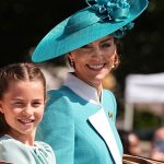 "Trooping the Colour": König Charles muss in der Kutsche sitzen, Kate strahlt in Türkis