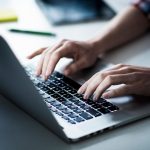 Günstige Computer: Laptop bis 400 Euro kaufen: Wie viel Leistung gibt es fürs kleine Geld?
