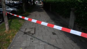 Von Polizei erschossen: Messerstecherin randalierte vorher im Laden und war auf Polizeiwache
