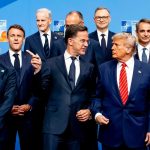 Nato-Treffen: Der Gipfel der Unterwürfigkeit