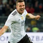 Lukas Podolski: Prinz Poldi wird 40 – seine Fußballkarriere in Bildern