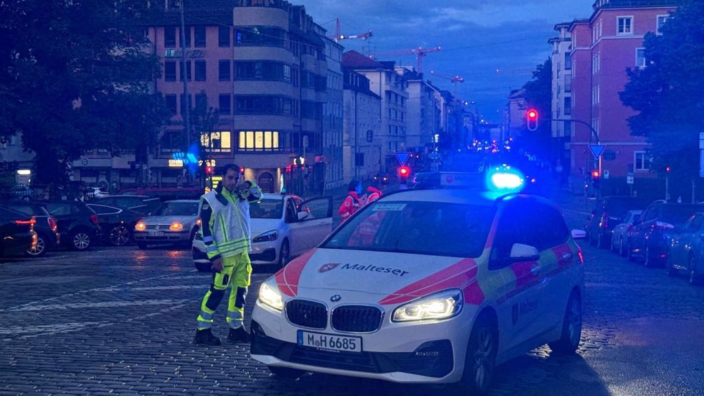 München: Polizei schießt Frau nach Messerattacke nieder – Angreiferin tot