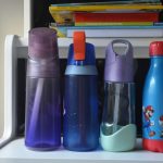 Air Up & Co.: Welche Trinkflaschen eignen sich für die Schule? Vier Modelle im Test