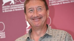 "Peaky Blinders"-Schöpfer: Steven Knight schreibt Drehbuch für neuen James-Bond-Film