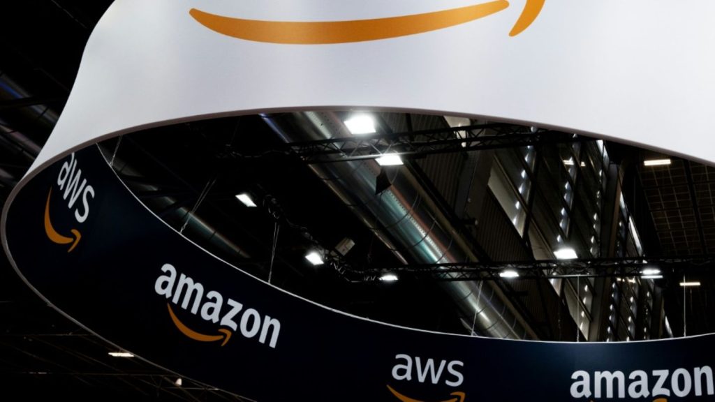 Dank Investitionen in KI: Amazon steigert Gewinn um mehr als ein Drittel