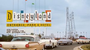 Walt Disney's Disneyland: 70 Jahre Disneyland: Wo aus Besuchern Hauptdarsteller werden