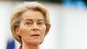 Europäisches Parlament: Von der Leyen muss sich Misstrauensvotum stellen