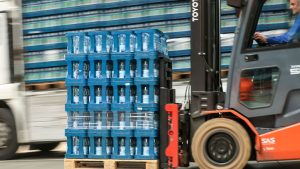 Tarifverhandlungen: NGG bestreikt Rewe-Getränkelieferant