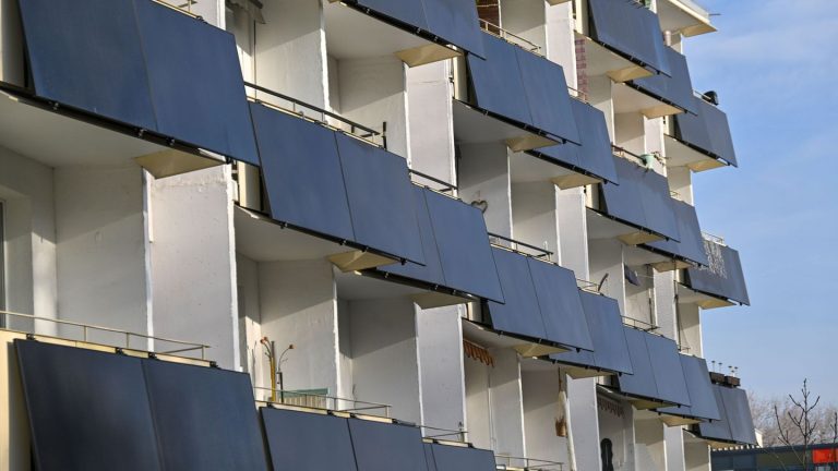 Energie: Zahl der Balkonkraftwerke im Saarland wächst