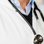 Bundesgerichtshof prüft: Wenn der Hausarzt vom Patienten ein Grundstück erbt