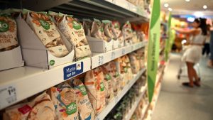 Einkaufen: Müsli, Pasta und Deo – Werden Drogerien zu Supermärkten?
