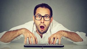 Lernen mit Künstlicher Intelligenz: Macht uns die KI eigentlich dumm?