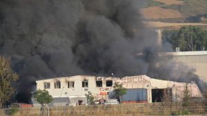 Notfälle: Giftwolke nach Explosionen in spanischem Batteriewerk