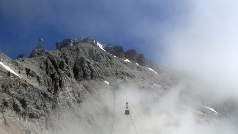 Dobrindt plant Ministertreffen zu Migration auf Zugspitze