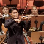 Musik: Stürmischer Beifall für Geiger Chen zum Festival-Auftakt