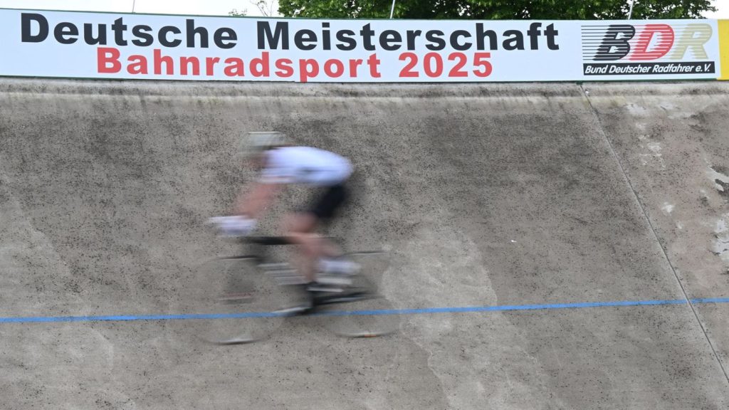 Radsport: Mehrere Verletzte: Bahnrad-DM nach Unfall abgebrochen