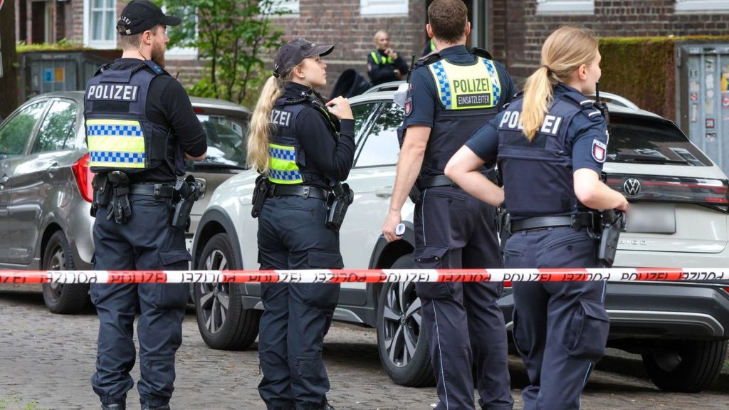Kriminalität: Frau und Mann sterben durch mutmaßliche Gewalttat in Hamburg