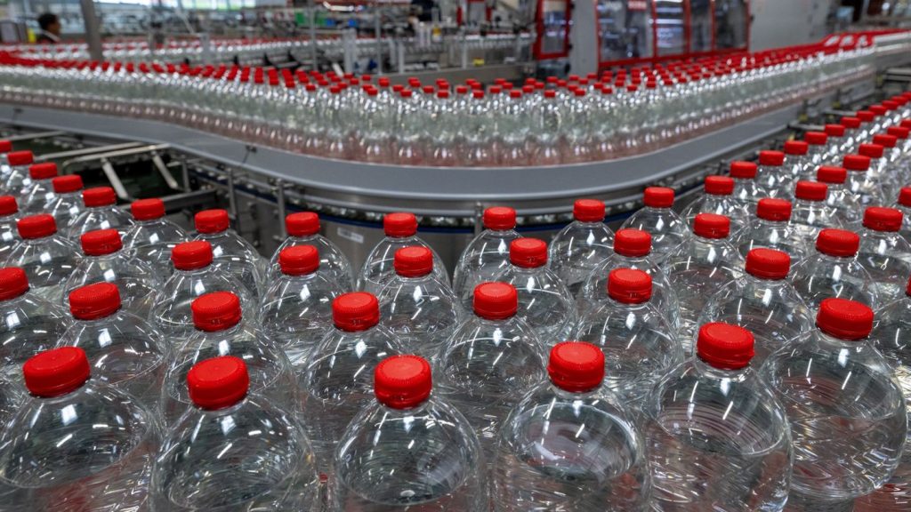 Lebensmittelwarnung: Rückruf für Mineralwasser wegen Keimbelastung