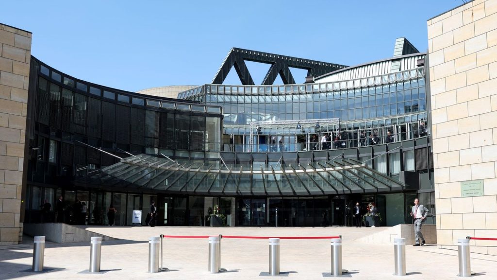 Hausordnung: Streit mit AfD um schärfere Sicherheitsregeln im NRW-Landtag