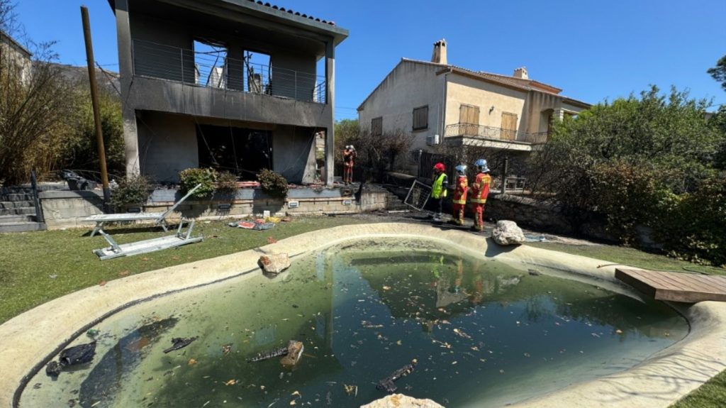Behörden: Flächenbrand bei Marseille ist "eingegrenzt"