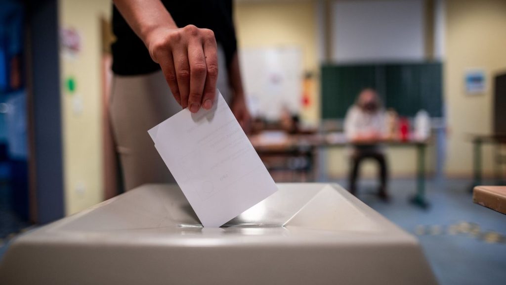 "NRW-Check": Umfrage: Mehrheit ist unzufrieden mit kommunaler Verwaltung