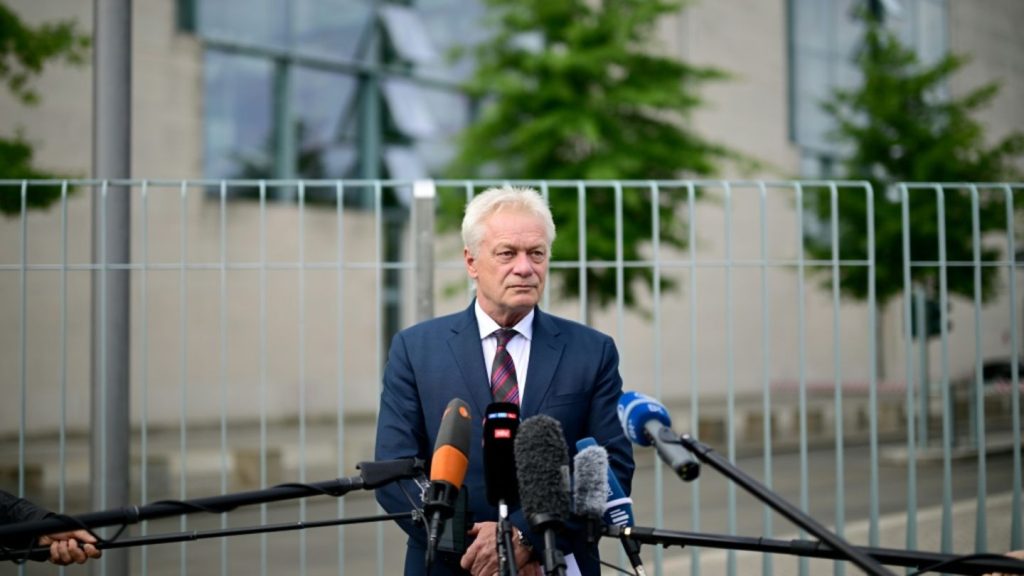 Aktivisten protestieren vor Treffen der Landwirtschaftsminister in Berlin