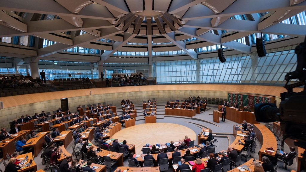 Wirtschaftswachstum: Landtag debattiert über Brüssel-Besuch von Unternehmenschefs