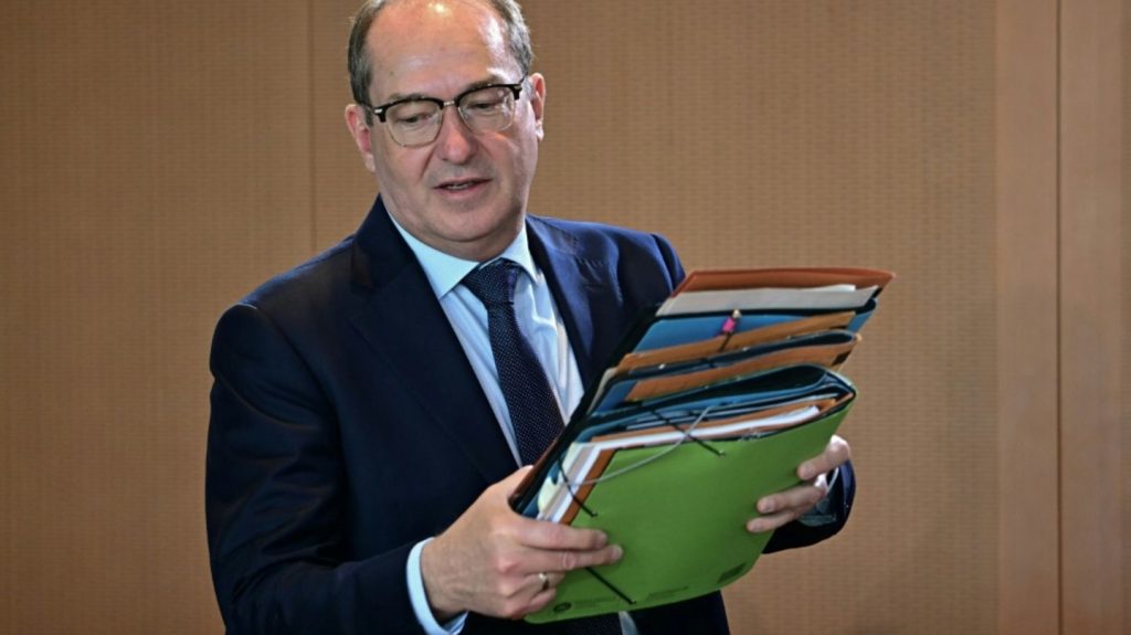 Dobrindt verteidigt verschärfte Migrationspolitik: Senden die richtigen Signale