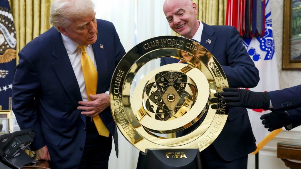 Fußball: Das Finale der Club-WM als Show-Act mit Trump