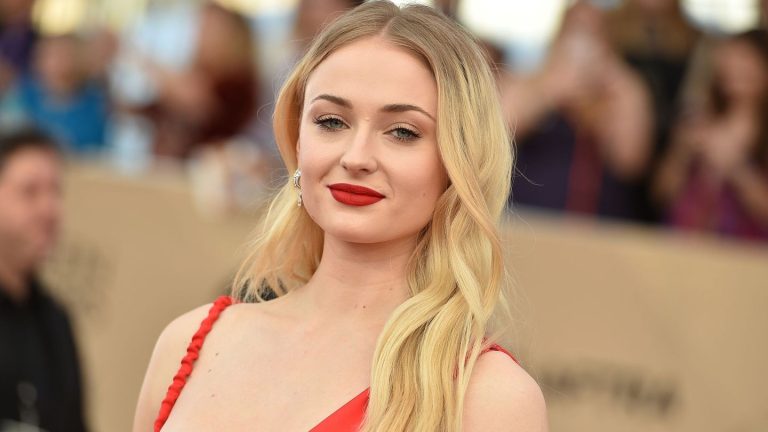 "Game of Thrones"-Star: Sophie Turner: bei "Game of Thrones"-Dreh viel gelernt