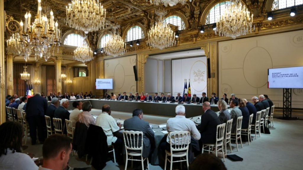 Teilnehmer: "Historisches" Abkommen über Zukunft von Neukaledonien erzielt