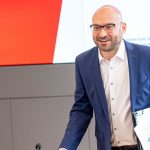 Landesregierung: Innenminister Wilke pendelt jeden Tag - im "rollenden Büro"